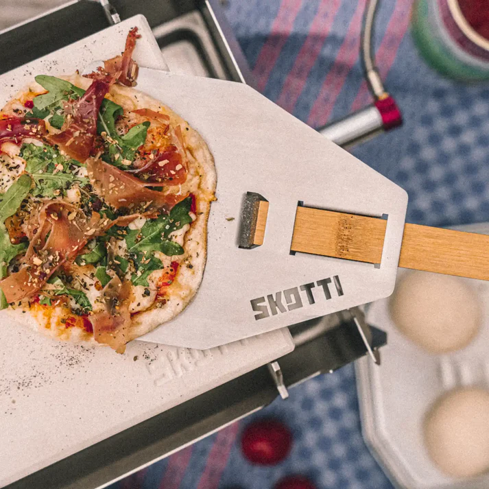 SKOTTI Grill 2.0 PIZZA Set + CAP + Pizza Stone + Flip von SKOTTI