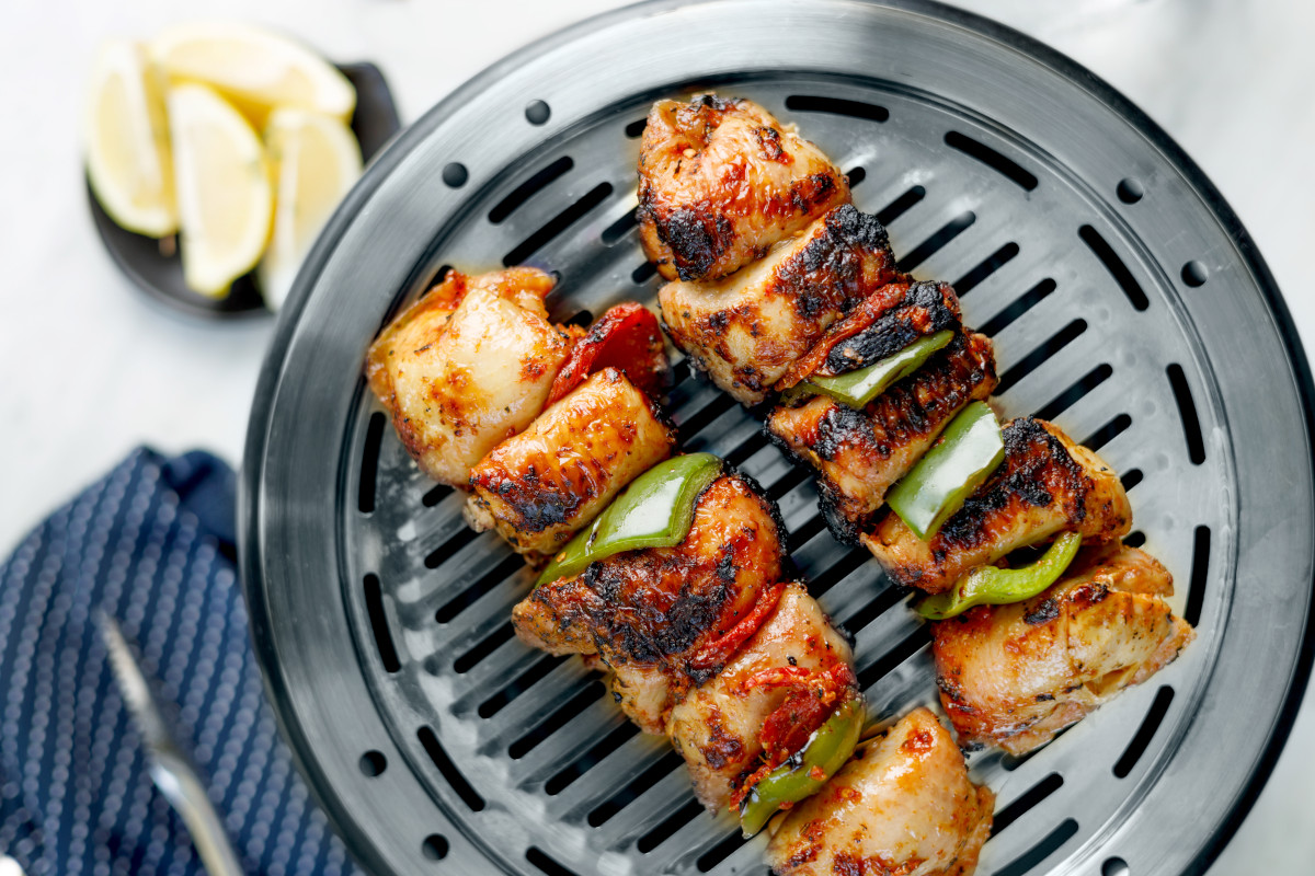 Cobb BBQ Kit ~ Direkt grillen auf dem Cobbgrill ~ 2-teilig von Cobb