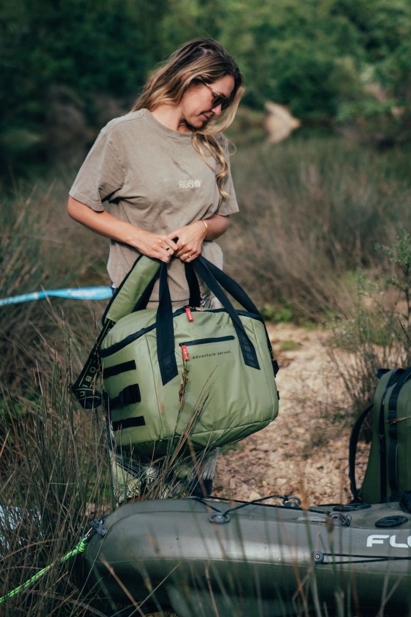 COBB Anywhere Bag Cream - Wetterfeste Premium Transporttasche für COBB Grills - Exklusiv bei SILVER GmbH von Cobb