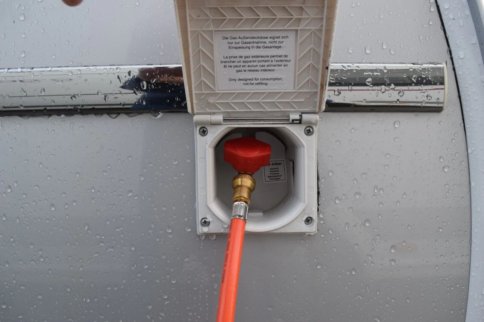 CADAC Schlauch 500cm für Außensteckdose Reisemobile + VAN + Wohnwagen von CADAC