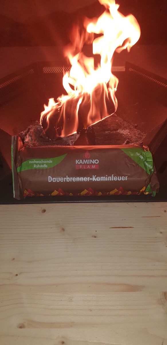 1x Dauerbrenner | Kaminfeuerscheit | 100 % nachwasende Rohstoffe | Kamin | Ofen | Grillkota von KAMINO Flam