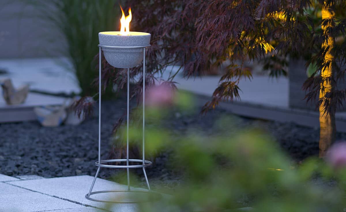 DENK Keramik Schmelzfeuer Outdoor L Granicium mit Fuß aus Edelstahl | SLG von DENK Keramik DENK Keramik Schmelzfeuer Outdoor L Granicium mit Fuß aus Edelstahl | SLG von DENK Keramik
