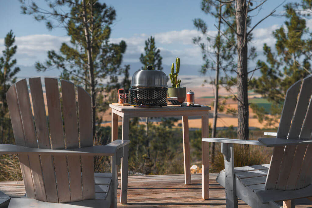 Cobb PRO BLACK Holzkohle Grill inkl. Grillplatte ~ 5-teilig inkl. Cobble Stone| SET 1 von Cobb